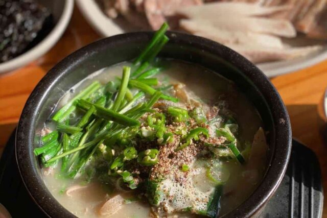 ‘전날 과음했다면..’ 해장하기 딱인 해장국 맛집 BEST5