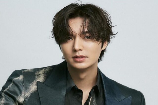 팬 결혼식 날짜 정해주고 축의금 천만원 낸 스타들