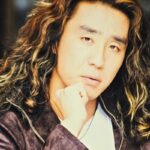 AI 합성 아냐? 이 배우의 황당한 20대 사진