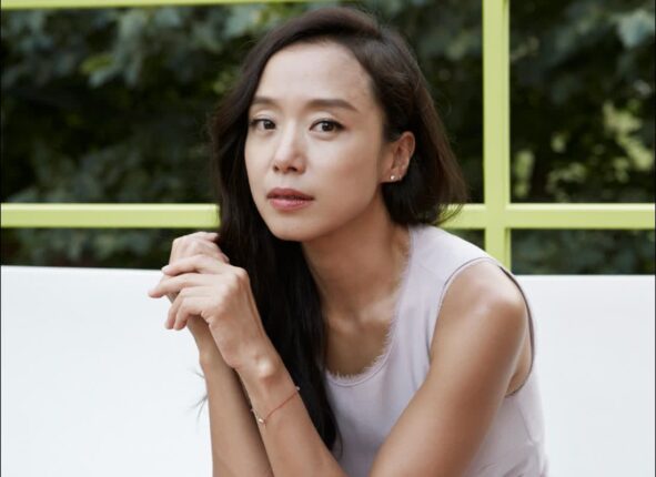 칸의 여왕 전도연의 연극무대는 어떨까?