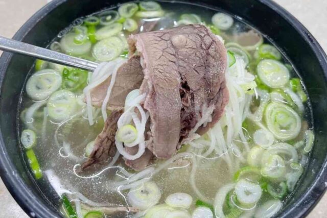이른 시간에 먹어도 전혀 부담없는 설렁탕 맛집 BEST5