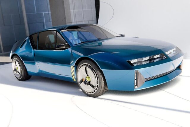 “미래차 같다 할라 그랬는데 50년 전에 나온 차?” Alpine A310
