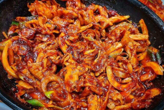 언제, 어디서 먹어도 항상 맛있다는 돼지불백 맛집 BEST5