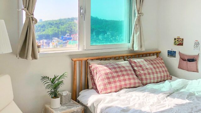넷플릭스 러버를 위한 거실이 있다! 높은 하늘과 산이 보이는 18평 오피스텔