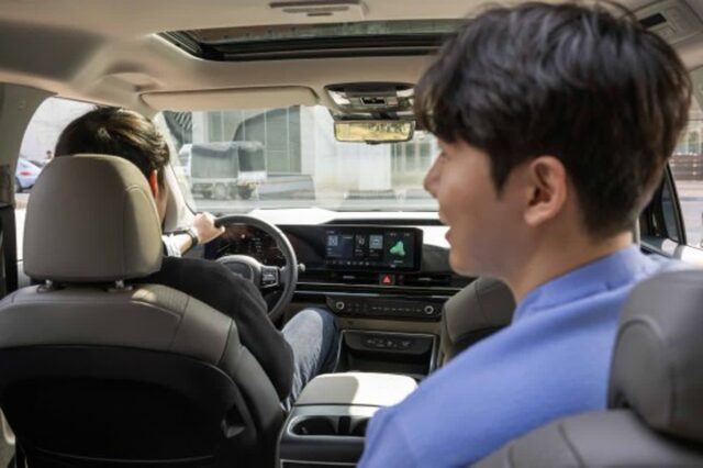 카니발 2열서 “엉따 해줘” 말하자… 그 자리만 온열시트 켜지며 따뜻