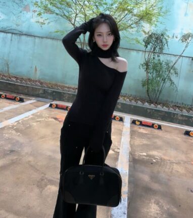 최근 리즈 찍은 카리나 패션