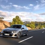BMW 뉴 5시리즈, ‘월드 카 어워드’에서 ‘2024 월드 럭셔리 카’로 선정
