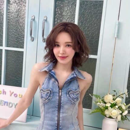 따라하고픈 여자 단발 레이어드컷 C컬펌 이미지