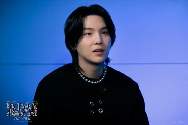 군대 생활 중인데… 대박 행군 중인 가수 근황