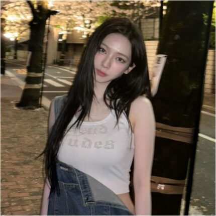 벚꽃보다 예쁜 카리나 멜빵바지 봄코디 오버롤 어디꺼?