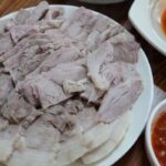 부드러운 고기와 매콤한 김치의 환상 조합! 보쌈 맛집 BEST5