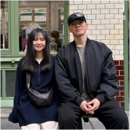 윤승아 여행패션 내내 착용한 르메르 가방 크로와상백 가격은?