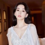 7천원짜리 반지 끼고 다니는 1300억 재산가의 아내
