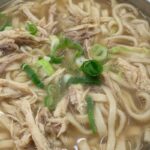 들어가는 재료에 따라 변화무쌍한 맛을 내는 칼국수 맛집 BEST5