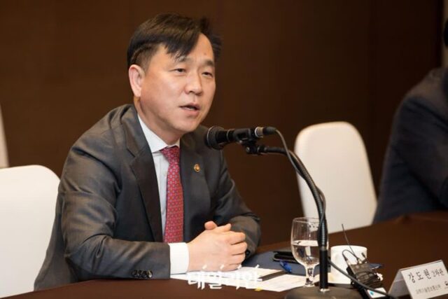 AI 주도권 ‘3파전’ 속…계류 중인 과기정통부 ‘AI 기본법’ 통과 전략은