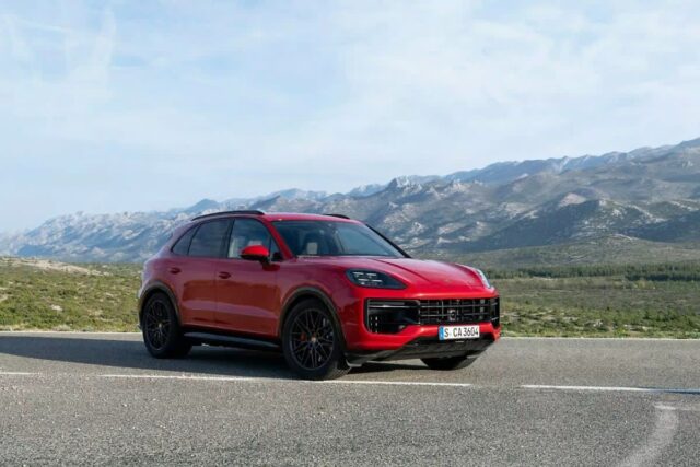 ‘포르쉐 카이엔 GTS’ 2025년형 부분변경 모델로 공개