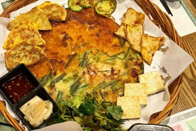 ‘바삭, 고소의 결정체’ 막걸리 부르는 전 맛집 BEST5