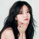 생애 첫 키스신 상대가 여성이었다는 아역출신 여배우
