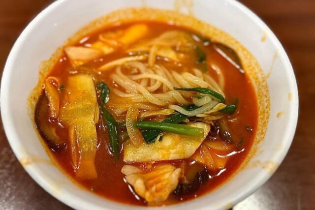 얼큰한 국물 한 모금에 속이 저절로 풀리는 짬뽕 맛집 BEST5