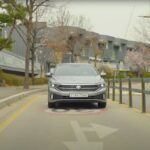 “얼마나 안전하길래…” 여자들이 더 좋아하는 폭스바겐의 컴팩트 세단, 대체 이유가?