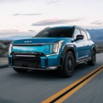 기아 ‘EV9 GT’ 내년 1월 데뷔 확정 “제로백 4초 예상”