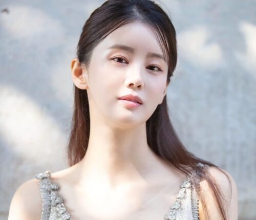 20대 미모인데 40대라고 밝혀 모두를 놀라게 한 배우