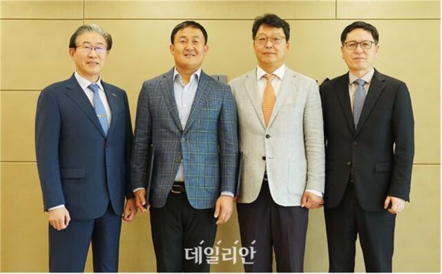 GIST 청렴시민감사관에 심재훈 변호사·박효석 회계사 위촉