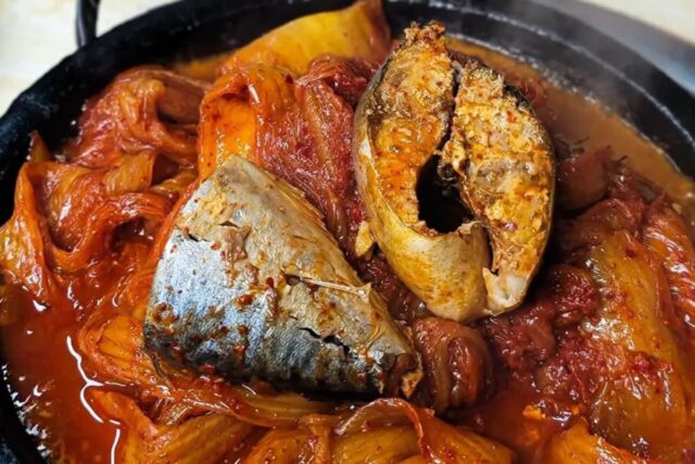 바다의 풍미가 만드는 하모니, 고등어김치찜 맛집 BEST5