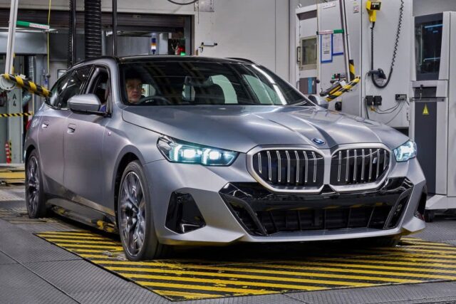 “BMW, 결국 삼각별을 넘어섰다” 국내 수입차 1위의 기염