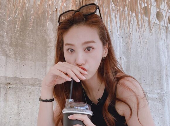 재미 삼아 찍었는데 태국 여신이라는 반응 나오는 배우