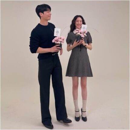 정려원 인스타 패션 땡땡이 미니 원피스 브랜드는 셀린느