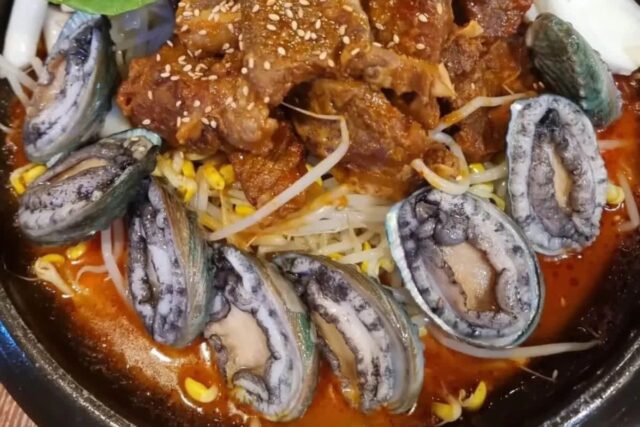 바다의 명품이라고 불리는 전복 맛집 BEST5