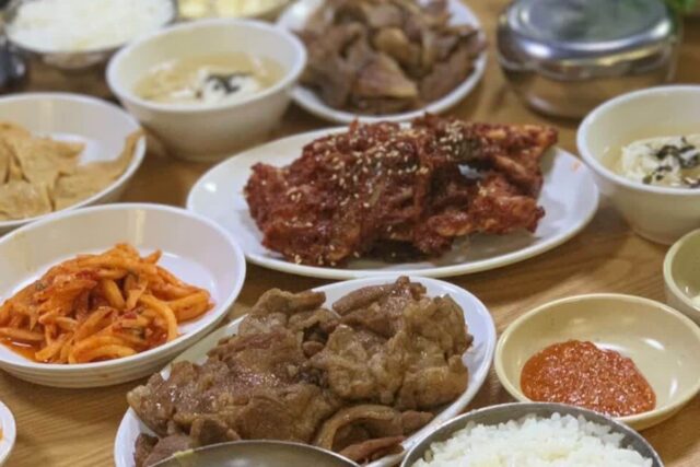 군침 싹! 택시기사가 추천한 명품 맛집, 기사식당 맛집 BEST5