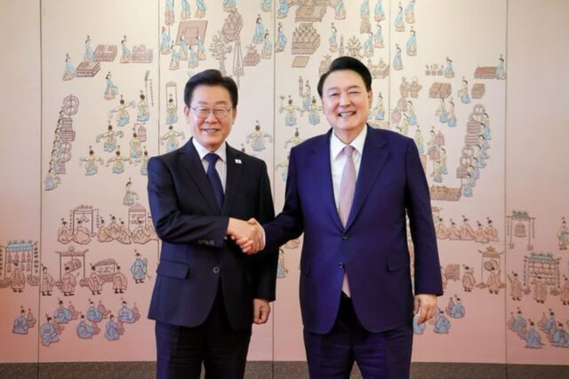 [데일리안 오늘뉴스 종합] 대통령실 “영수회담 ‘특사’ 없었다…尹, 李와 직접 통화”, 대한민국 유일의 법무장관·검찰총장 직무대행…신임 민정수석 김주현 등