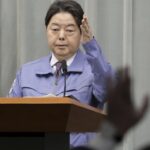 물어보지 말고 알아서? 日 “라인 해법은 네이버가 찾아야”