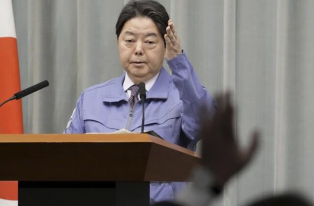 물어보지 말고 알아서? 日 “라인 해법은 네이버가 찾아야”
