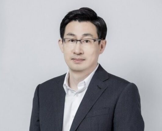 일본정부 압박에 도게자?…’라인의 아버지’ 신중호 이사직 사퇴