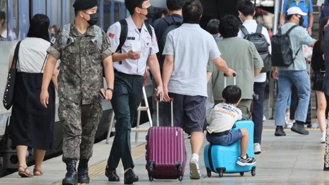 “여보, 우리 셋째 만들까” 3자녀 가족, 반값에 KTX‧SRT 탄다