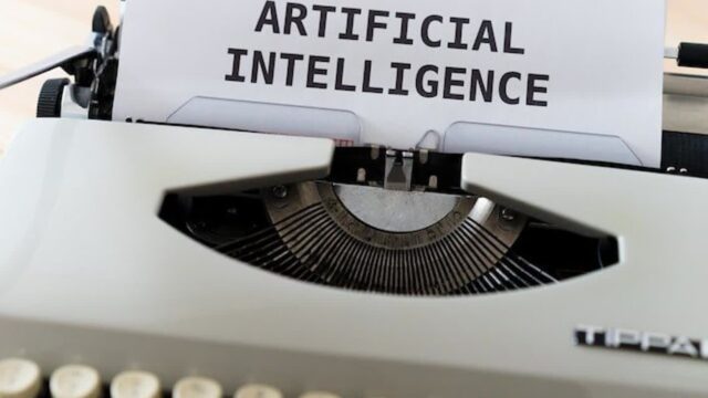 ‘AI 열풍’, 이제는 챗봇이 호텔 예약도 한다