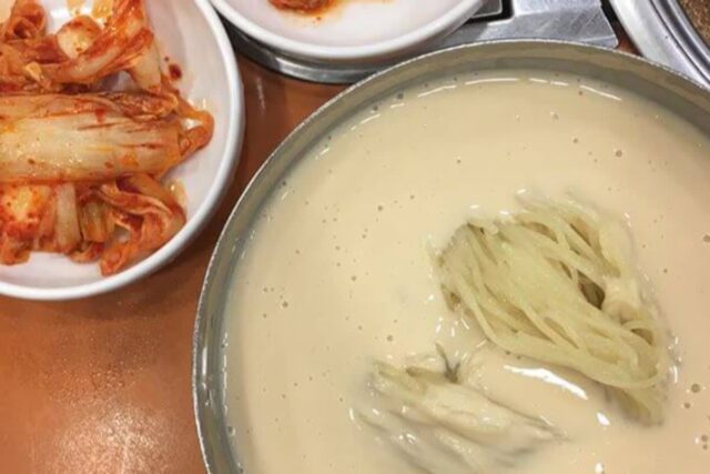 “드디어 개시!” 고소하고 걸죽한 여름의 맛, 콩국수 맛집 BEST5