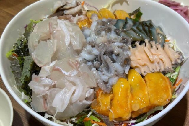 한 그릇에 바다를 담은, 새콤달콤 물회 맛집 BEST5