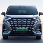 “벤츠 + BYD 무슨 조합?!” 벤츠와 BYD의 합작 미니밴 D9 모습이…?