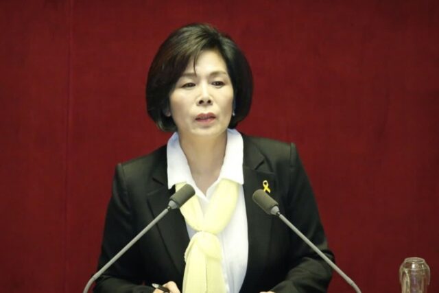 민주당·조국당 “제4이통 명백한 정책 실패…책임 물을 것”