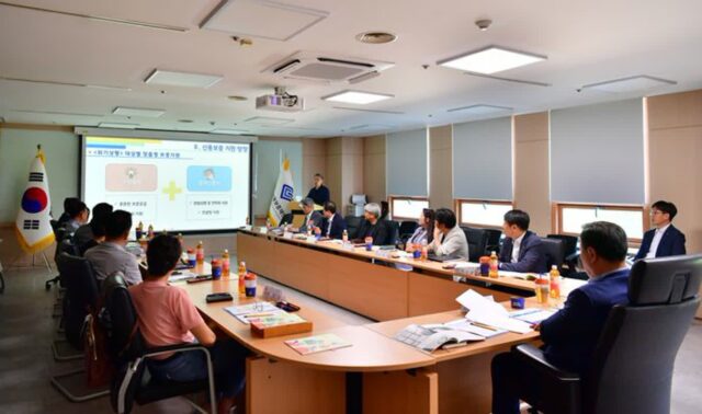 경기신용보증재단, ‘고객자문위원회’ 열어…中企 등에 맞춤형 보증 지원
