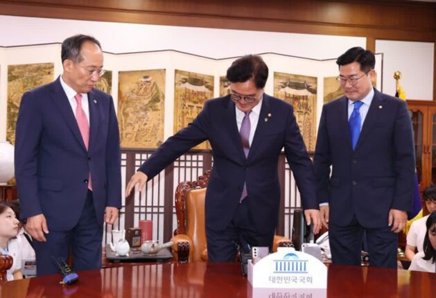 野 “尹 거부권 안 쓴다면”…’실현불능’ 조건에 상임위 배정 중대기로