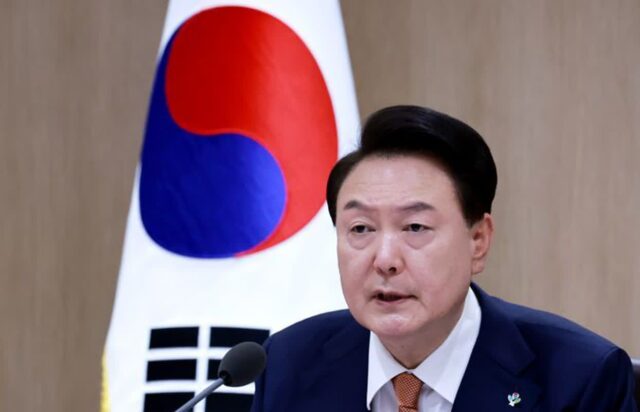 尹 지지율 34.6% ‘횡보’…국민의힘 36.7%·민주당 31.2% [데일리안 여론조사]