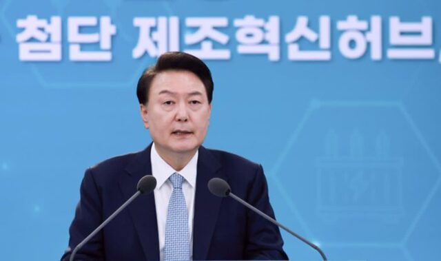 尹, 보수 심장 경북서 “3조4000억원 영일만 횡단고속도로 추진”
