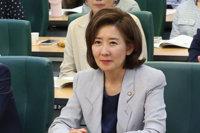 [6/21(금) 데일리안 출근길 뉴스] 원희룡 뜻밖의 출마에도…나경원, TK 시작으로 당심 공략 나선다 등
