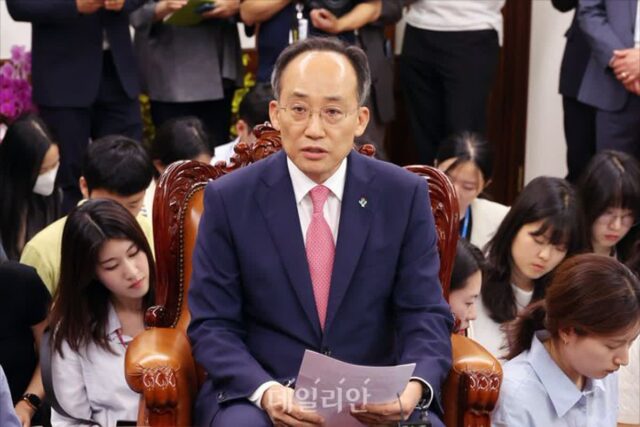 추경호 “상임위 7개 수용 여부, 24일에 결정”