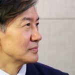 尹 저격한 조국 “그 아내의 최후가 오고 있다”